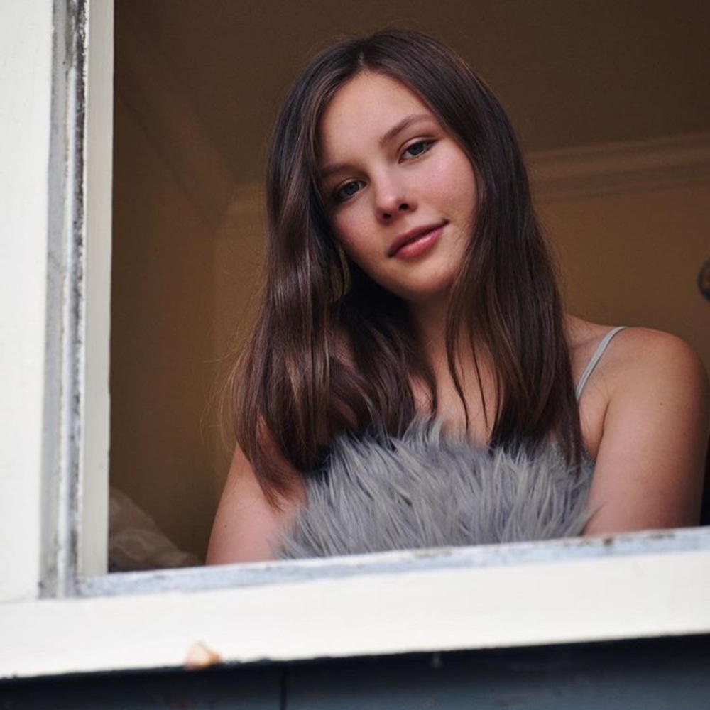 Meet your Posher, Claire